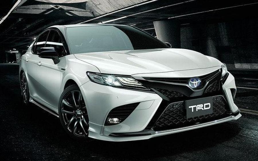 Toyota Camry Hybrid by TRD (JP) '2018